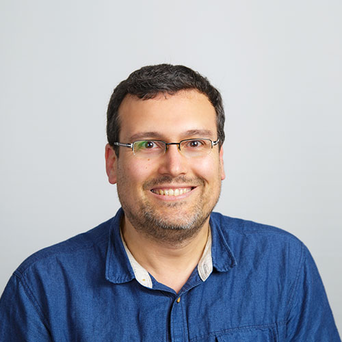 Lalo Pérez,Responsable gestión de Redes, version 2.
